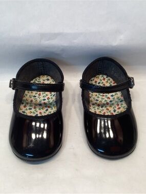 Vintage Black Mary Jane Style Shoes Shiny BABY Girl /Doll 4” NO SIZE